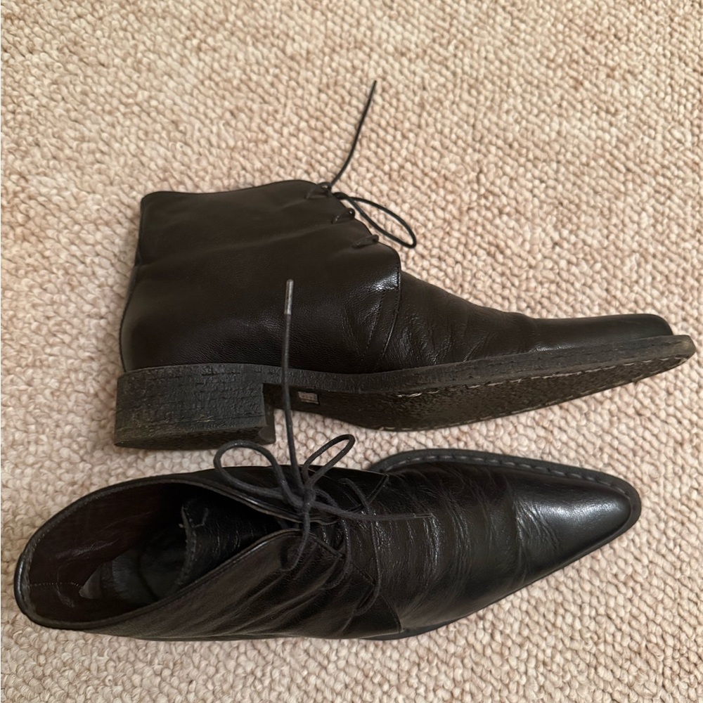 Kenneth Cole New York Italy 7.5 Black Soft Leather Lace Up Ankle Boots